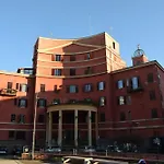You Rhome In Garbatella